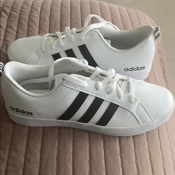Adidas sneakers - Picture 2 of 3